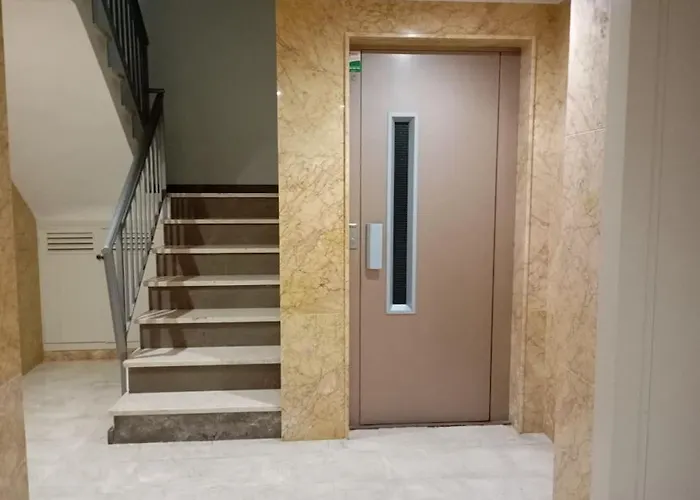 ático Con Terraza En Centro Apartamento *